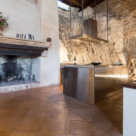 Della Genga Country Houses