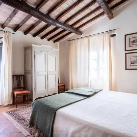 Della Genga Country Houses Poreta