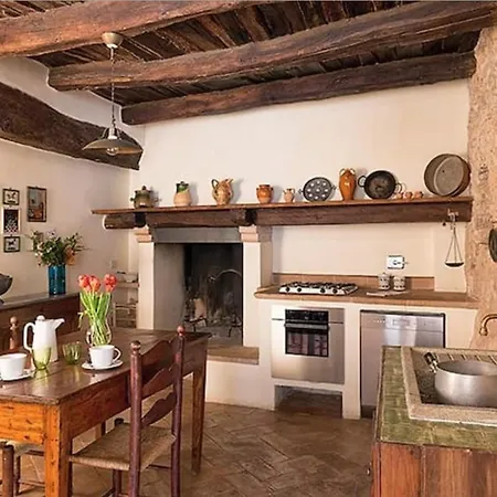 Della Genga Country Houses Holiday home *