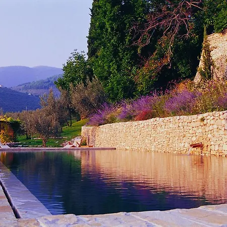Della Genga Country Houses * Poreta