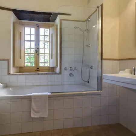 Casa vacanze Della Genga Country Poreta