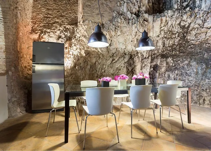 Della Genga Country Houses Poreta