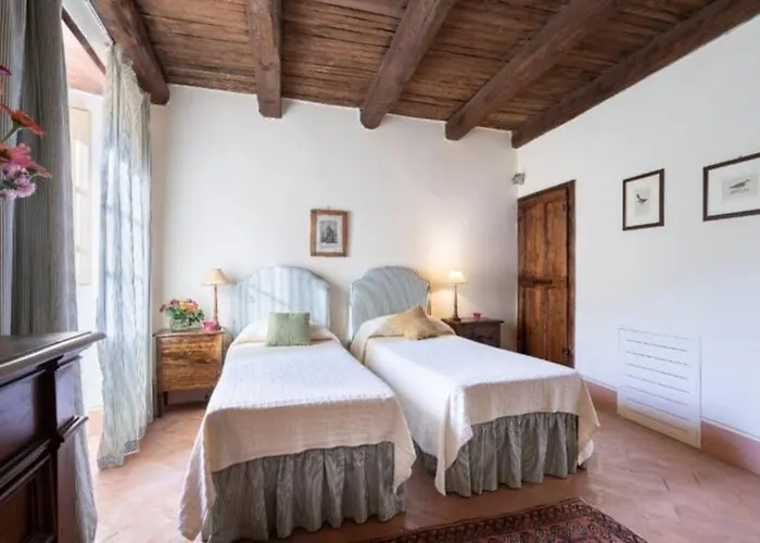 Della Genga Country Houses Holiday home *